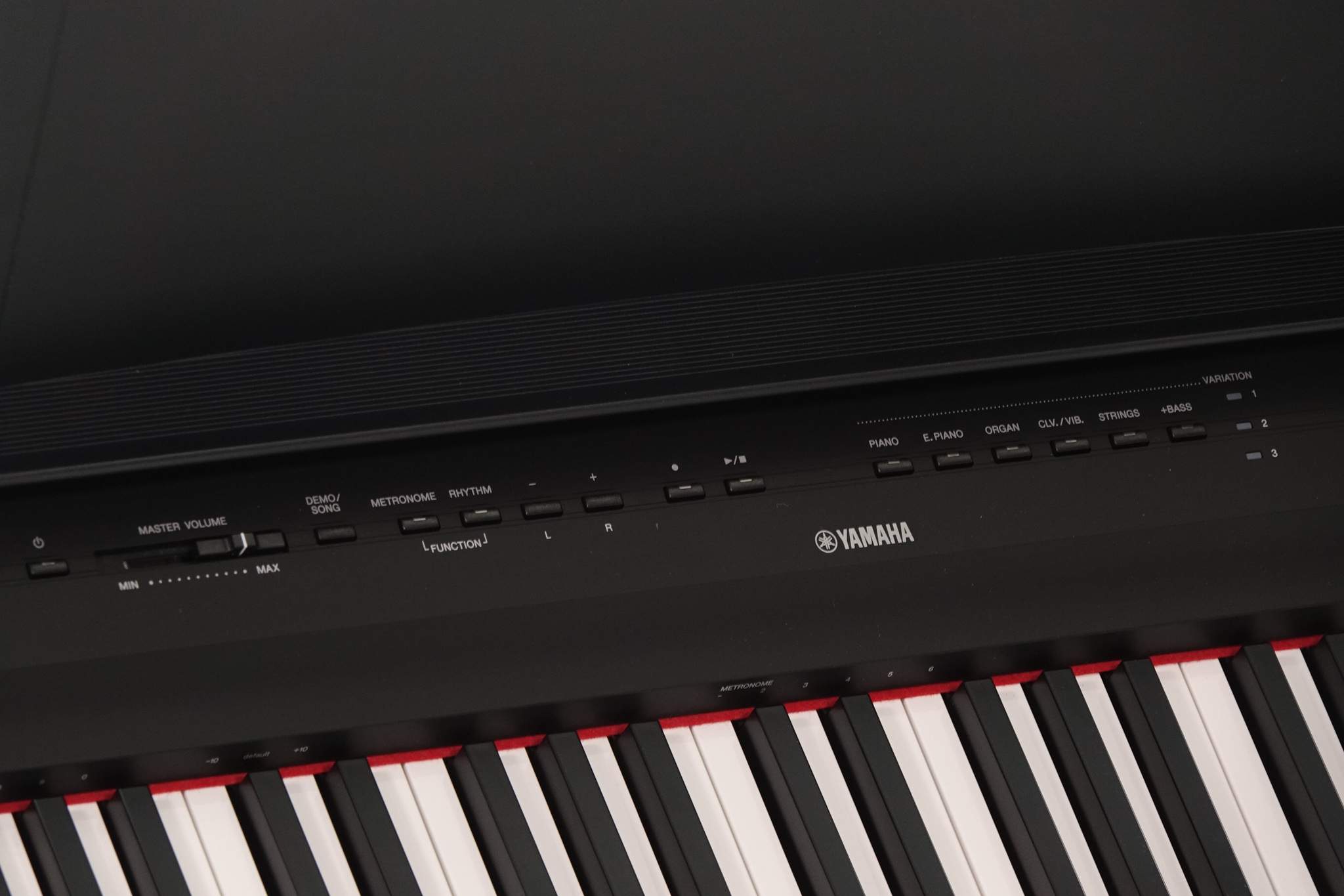 Yamaha P 121b Yamaha P 121b Rent From 21 Month
